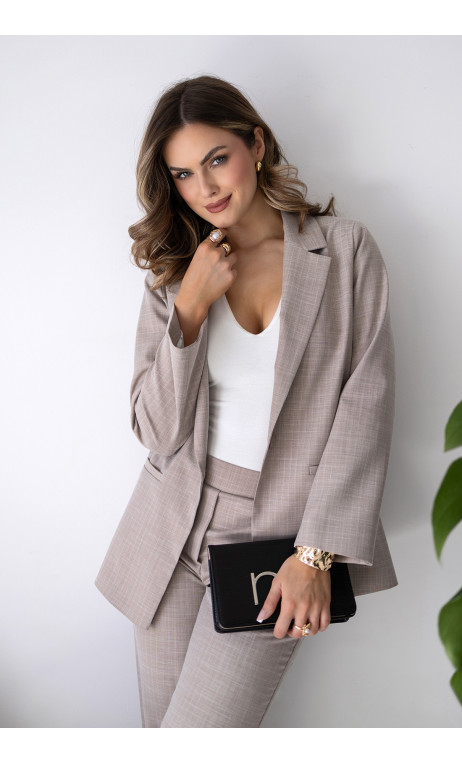 Beżowa, elegancka marynarka MALA Beżowa, elegancka marynarka MALA