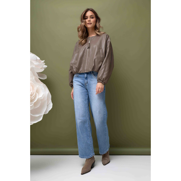 Bomberka z miękkiej eko-skóry w odcieniu taupe