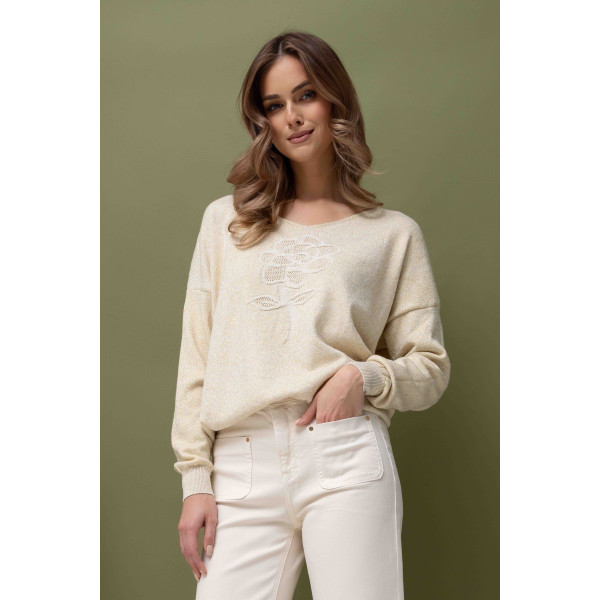 Luźny, wiskozowy sweter z ażurowym wzorem