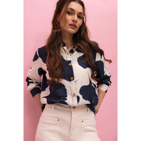 Wygodna koszula w kremowo-granatowy wzór CLAIRE