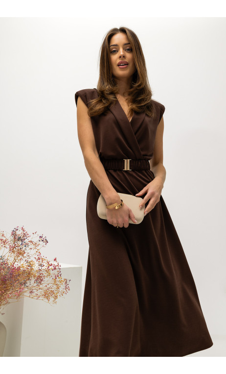 Kobieca, dzianinowa sukienka w modnym odcieniu czekolady SONETTA